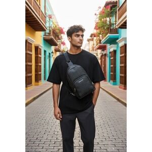 Michael Kors Cooper Sling Pack Men OS Black Grey Excellent Signature Logo Bag